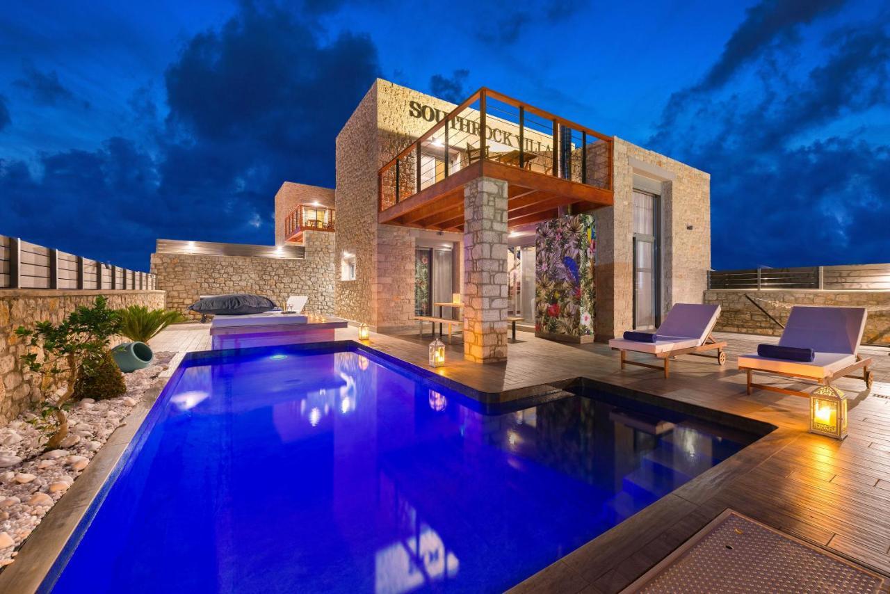 Southrock Villas Lakhania Dış mekan fotoğraf