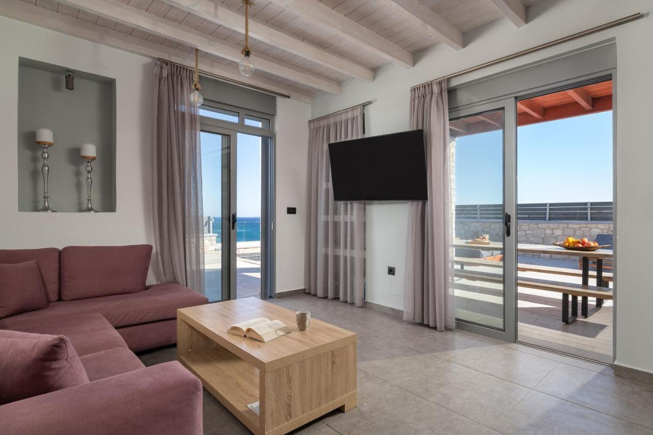 Southrock Villas Lakhania Dış mekan fotoğraf